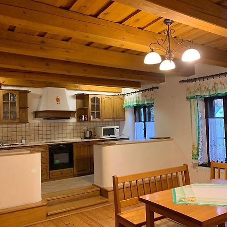 Vip Miku Apartman 2 Mikulov Esterno foto
