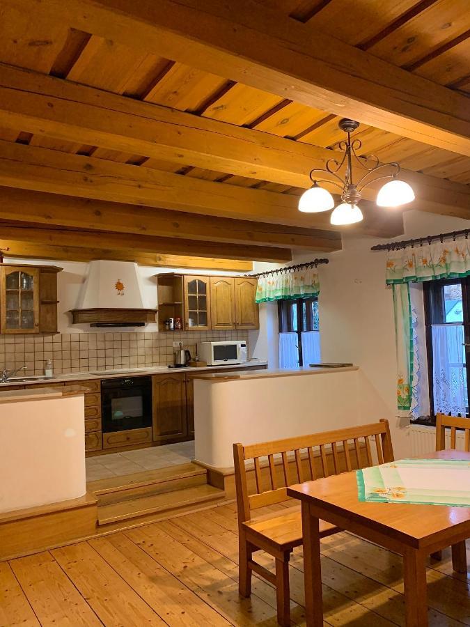 Vip Miku Apartman 2 Mikulov Esterno foto
