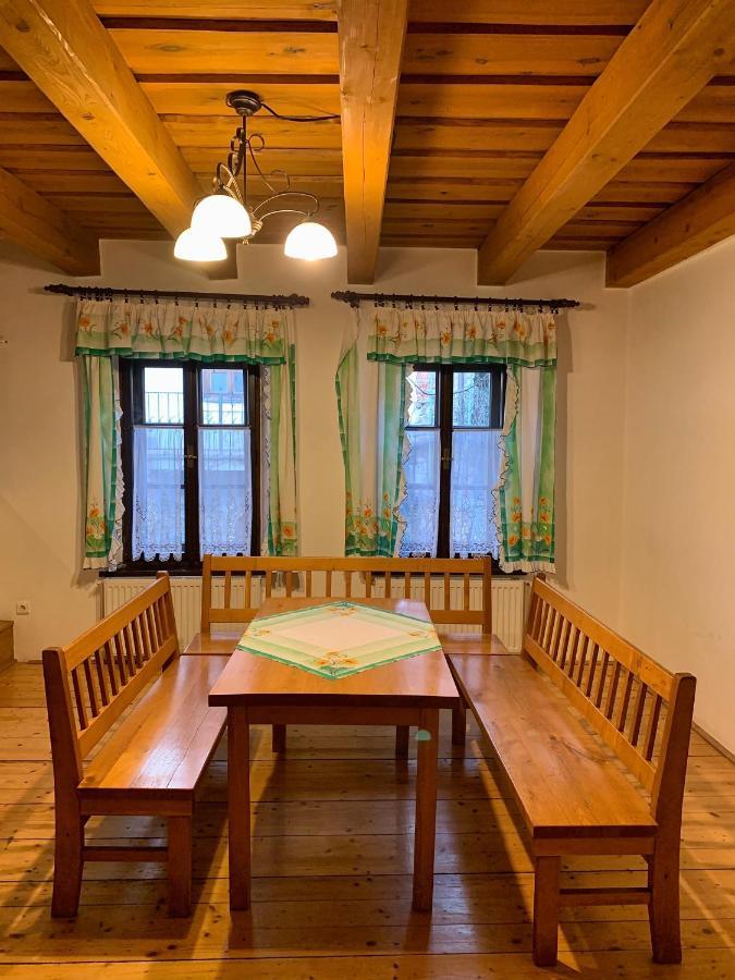 Vip Miku Apartman 2 Mikulov Esterno foto