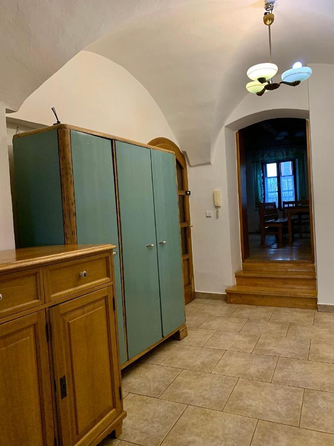 Vip Miku Apartman 2 Mikulov Esterno foto