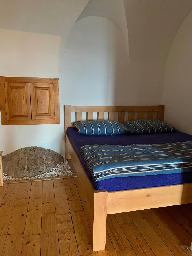 Vip Miku Apartman 2 Mikulov Esterno foto